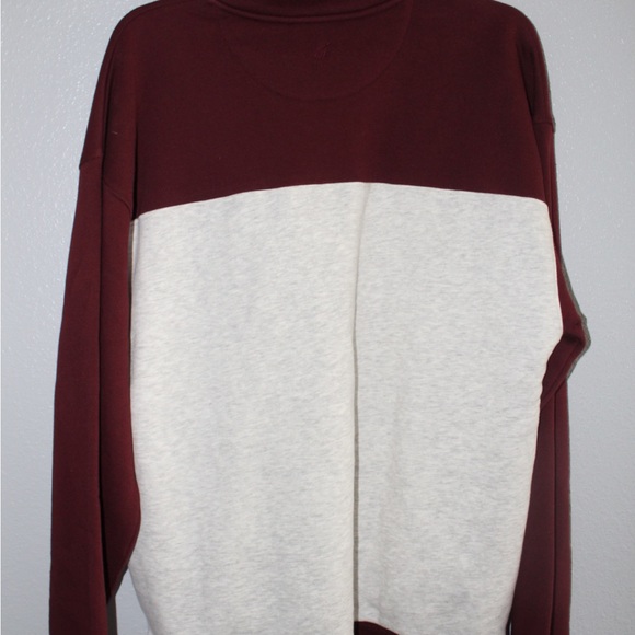 Quarter zip - Picture 3 of 3